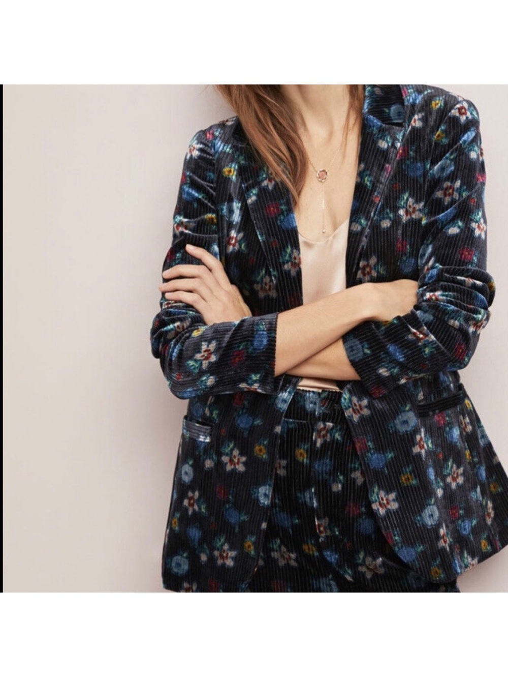 NWT Anthropologie size 12 velvet blazer in black floral pattern - Picture 3 of 12